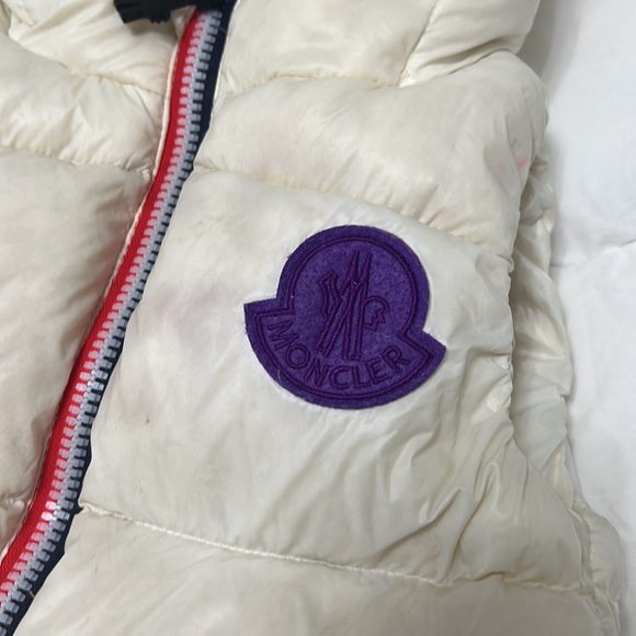 Moncler vest - Picture 2 of 7